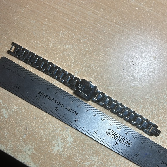 Ladies Hot Diamonds Watch - Picture 13 of 15